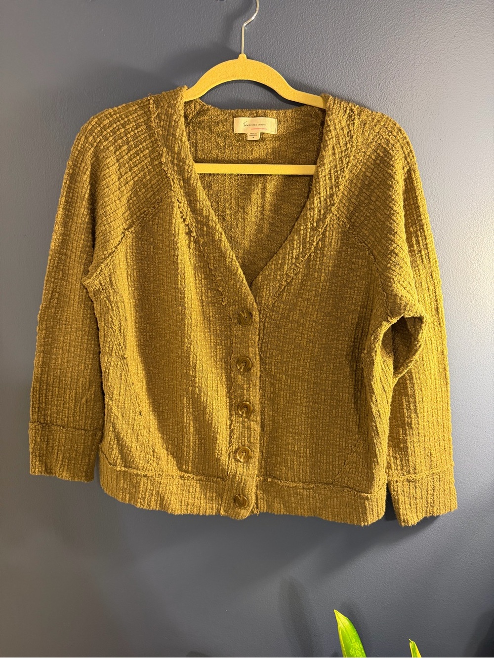 Vince Camuto Textured Button-Front Cardigan in dark Mustard Medium